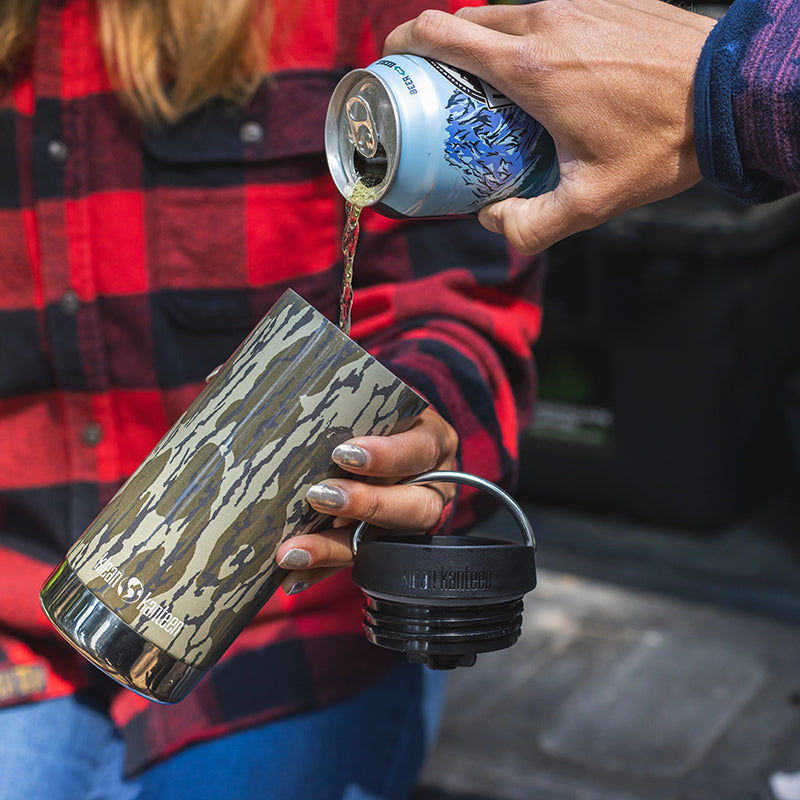 12oz-tkwide-with-cafe-cap-mossy-oak-j1 12oz_tumbler_mossyoak_bottomlands_beer_pour_square.jpg