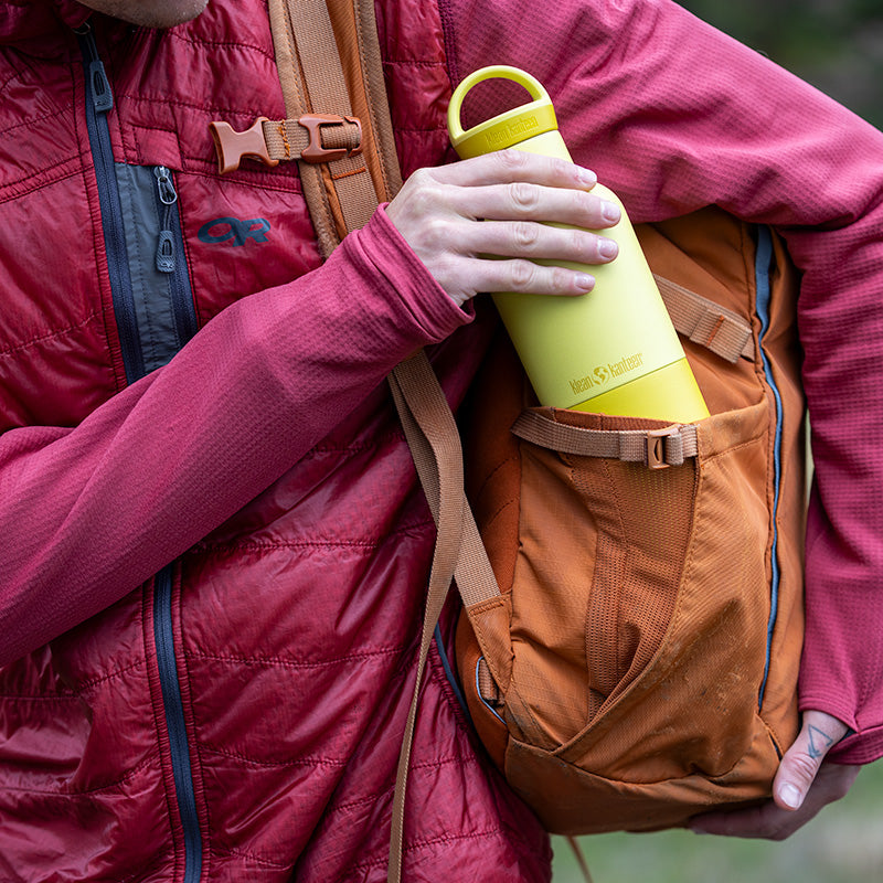 20oz-rise-classic-with-arch-loop-cap-v3 20oz_rise_classic_insulated_bottle_acacia_backpack_square.jpg