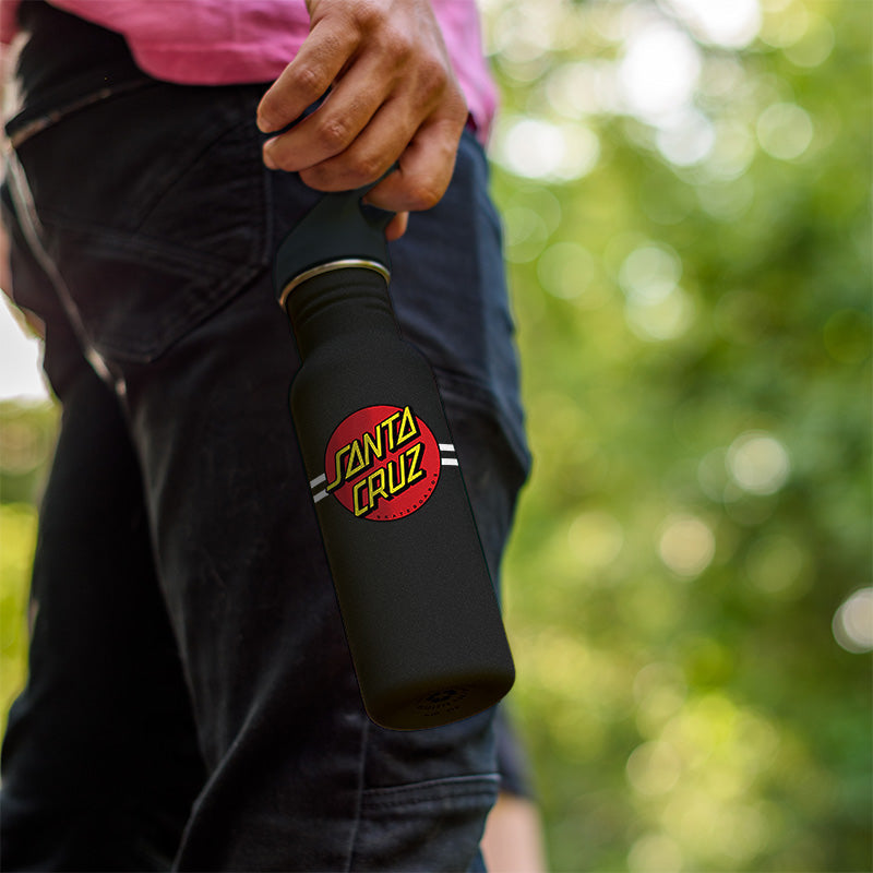 27oz-classic-with-flip-seal-sport-cap-santa-cruz-l0 27oz_classic_water_bottle_santacruz_dot_hand_square.jpg