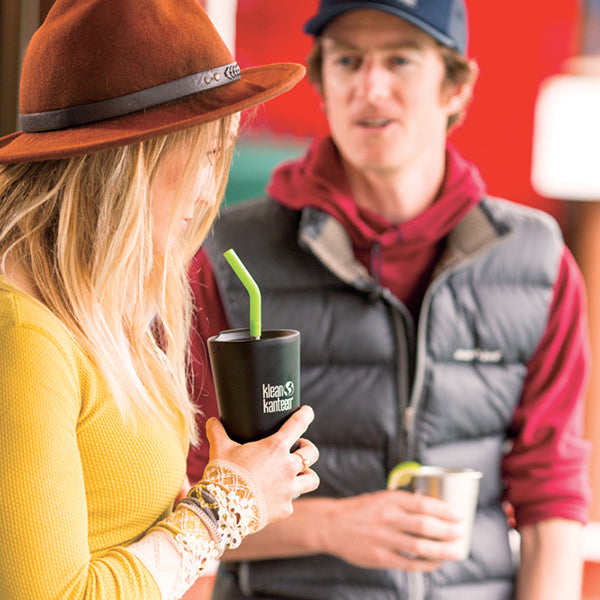 tumbler-straw-lid-with-straw-t2 K16VSSC-SB-guy-girl_style_9a499e23-5b7a-4a0d-b42e-d1b4b02627b2.jpg