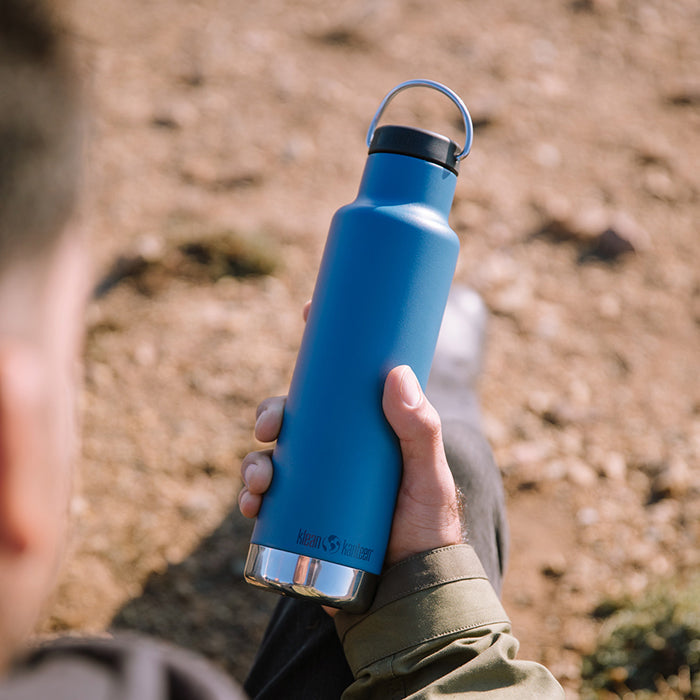 classic-loop-cap-t9 K20VCNPPL-RT-bottle_loop_cap_blue_lifestyle.jpg
