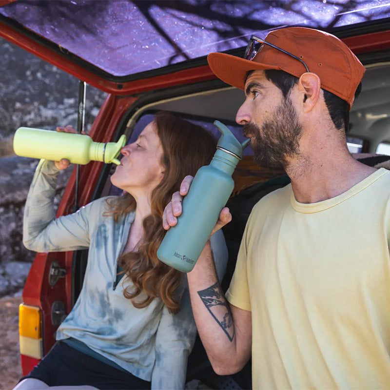 27oz-classic-with-flip-seal-sport-cap-v5 classic_27oz_flip_seal_couple_tailgate_tip-sip_square.jpg