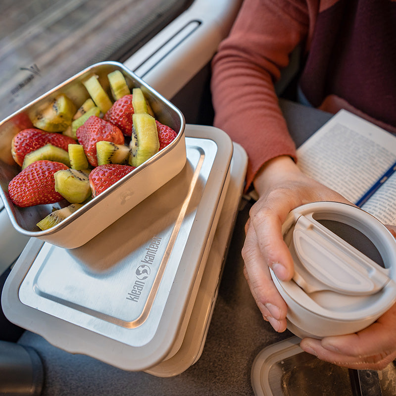 23oz-rise-food-box-lunch-g8 rise_food_lunch_box_lunch_tofu_train_fruit_tumbler_square.jpg