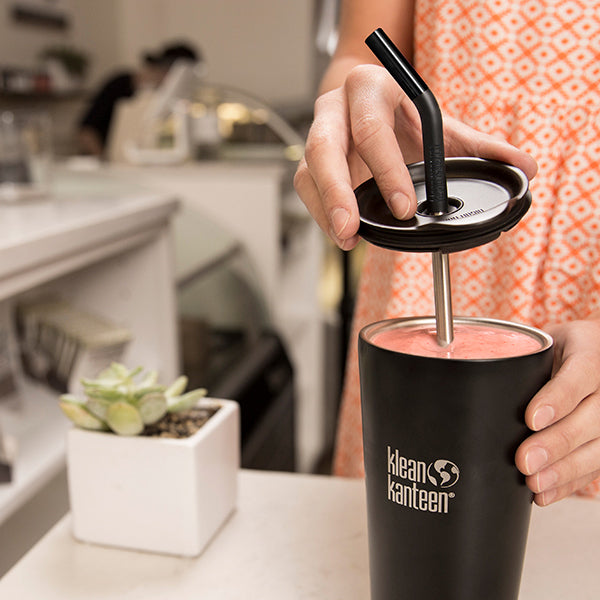 tumbler-straw-lid-with-straw-t2 steel_straw_smoothie-At-Counter-With-Lid_lifestyle_a071dbd2-9fd8-4eea-b04c-2a3732ff8612.jpg