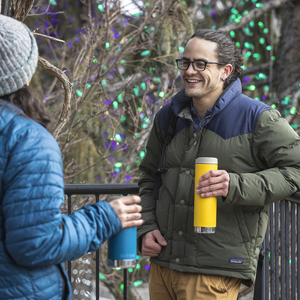 20oz-tkwide-with-cafe-cap-a5 tkwide_20oz_insulated_tumbler_cafe_winter_man_coat_yellow_square.jpg