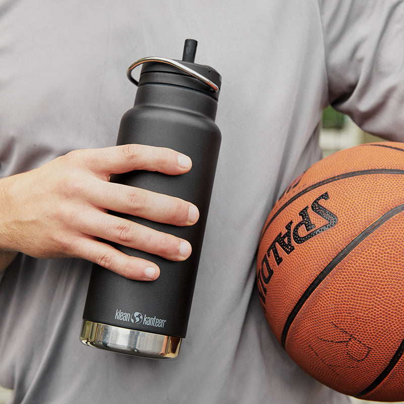 32oz-tkwide-with-twist-cap-q4 tkwide_32oz_insulated_bottle_twist_closeup_basketball_square.jpg